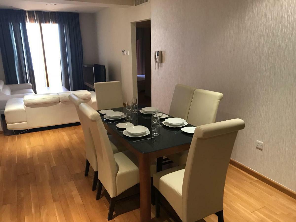 Sea View Central Apt Ithaki Ларнака Экстерьер фото